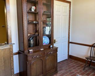 Antique 19th century walnut breakfront bookcase.                 102"h   x 45"w  20"d