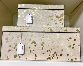 Bob Williams-Mitchell Gold cowhide flecked with gold boxes.