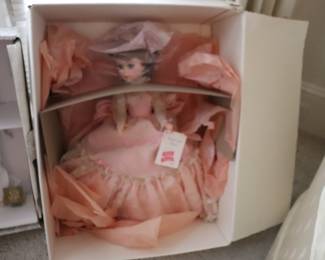 Madame Alexander 21” Gainsborough Fashion Doll in Original Box