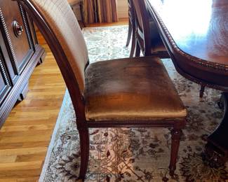 6 Ej Victor side chairs