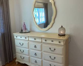 Lexington dresser  62LX 18 DX 40 1/2 H
Lexington mirror 46 h x 31 1/2 W