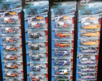 1,000's of Hot Wheels