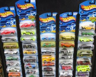 1,000's of Hot Wheels