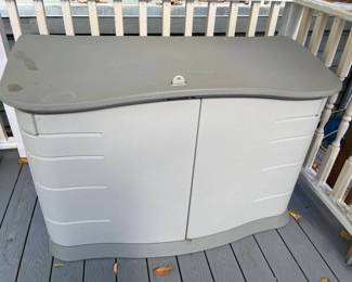 Lot 079-PAT: Rubbermaid Deck Box w/Patio Cushions

Features: 
•	Rubbermaid resin/plastic storage unit
•	Low-profile, lockable storage for your patio or deck
•	Top lid raises; two hinged doors offer easy access 
•	Includes various-styled-and-sized cushions

Dimensions: 55”W x 24”D x 32”H

Condition: Good pre-owned. Needs to be cleaned. Some cushions appear to be new.
