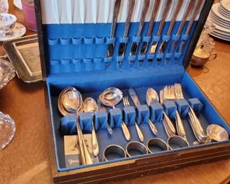 Vintage silverplate flatware by Holmes & Edwards Deepsilver