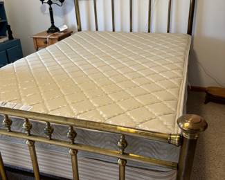 Antique brass bed. Nice clean full size mattress.