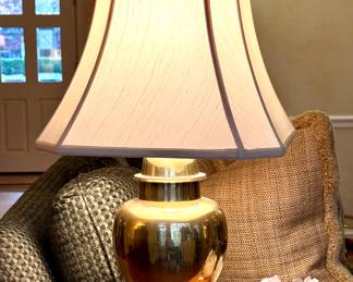 $200 - Vintage Brass MCM Table Lamp 13x25 (two available)