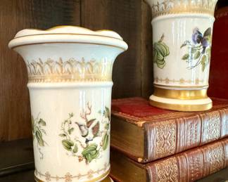 $40/each.  4 Vases available.  A Mottahedeh design.     “Birds of Paradise”.  4”H