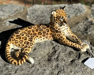 $1200 - Nymphenburg Recumbent Leopard - Western Germany (online for $1500)