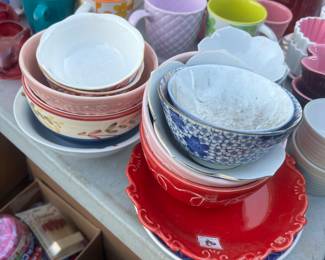 Bowls and cups still brand new!