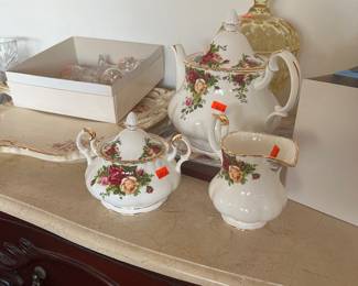 Old country rose China