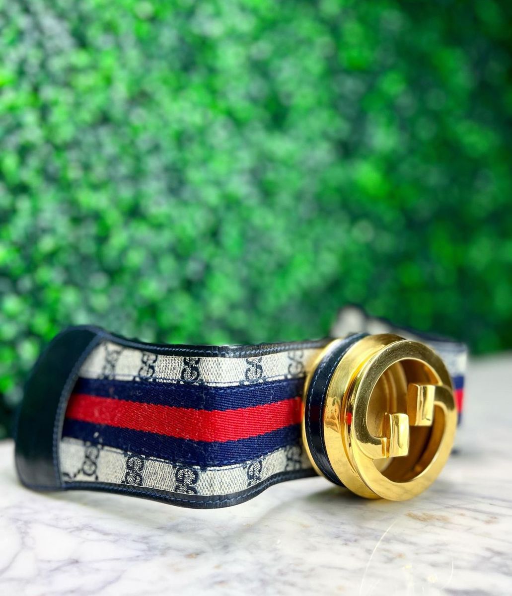 Limited only one exclusively  made Gucci cigar ash tray for arm chair 