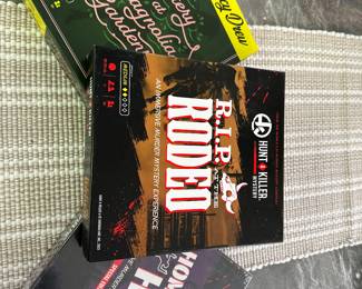 New hunt a killer family murder mystery dinner sets a $45 each value 