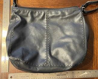CIP032 - GANSON DARK BLUE PURSE