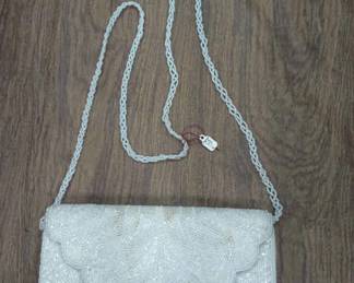 CIP041 - White Sequined Purse