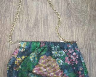 CIP043 - Flower Floral Design Purse with Gold Chain Strap