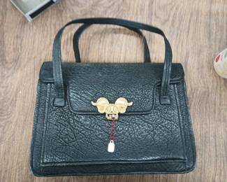 CIP048 - Handbag with No Brand Black Pebble Leather 