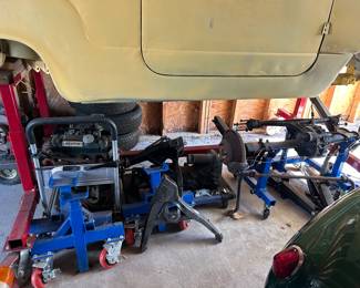 Car Lift and Car Trolley Jacks