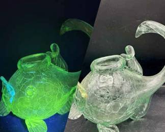 Swedish Crackle Glass Fish
