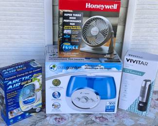 Air Modifiers Lot In Box

