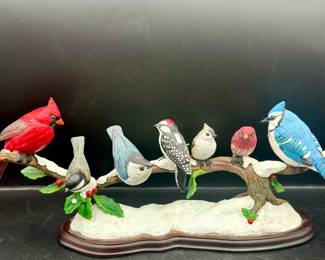 Winter Gathering By Bob Guge Danbury Mint Figurine
