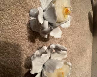 Decorative porcelain candle holders