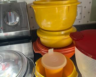 Tupperware 