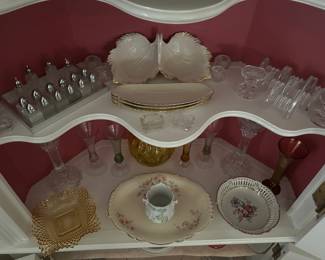 Lenox Monticello, 24K Gold Trim, Handled, Leaf, Divided Tray. Set of knife rests, Vintage Amber Glass
