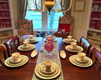 Duncan Phyfe Mahogany Dining Table with additional leaves, and 7 Lyre Back Chairs 