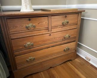 Antique Eastlake dresser 
