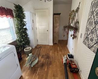 Metal Tulip Wind Spinner