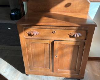 Antique wash stand