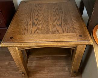 2 of These  Matching End Tables