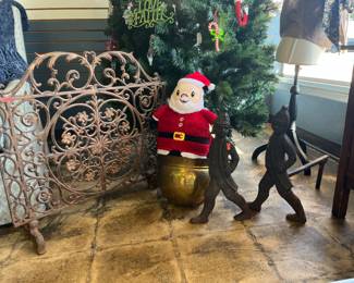 Fireplace screen and andirons 