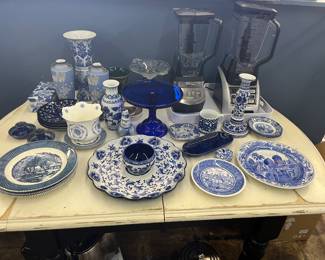 Ninja blender and decor