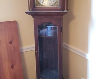 Daneker Tempus Fugit Grandmother Clock