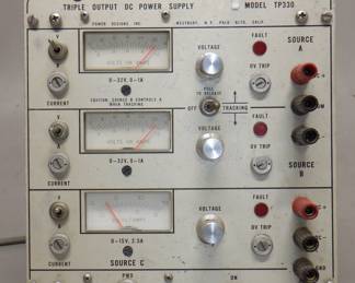POWER DESIGNS TRIPLE POWER SUPPLY TP-330