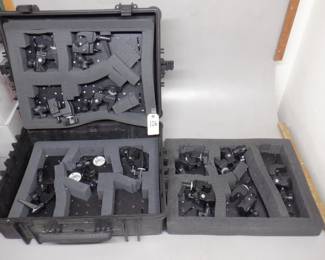 TRAVEL CASE WITH CLAMPS