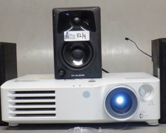LOT OF 4 ELECTRONICS INCLUDING PANASONIC PT-AX100U LCD PROJECTOR, SPEAKERS