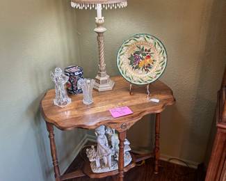 Walnut antique table