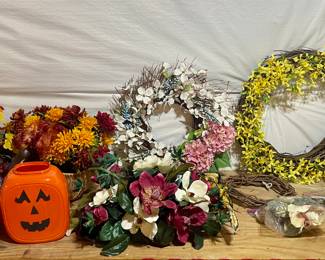 Collection of wreaths for fall, holidays, all year 
