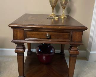 Thomasville wood inlay side table 