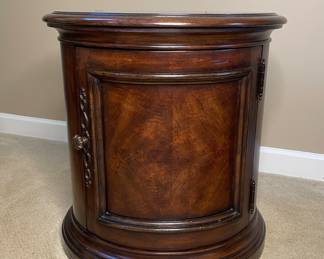 Thomasville wood drum side table 