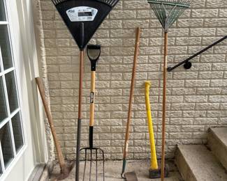 Yard tools