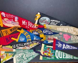 Vintage felt pennants small-medium 