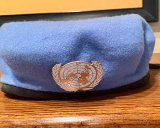 United Nations Peacekeeping Force Har UN Badge size 6 7/8