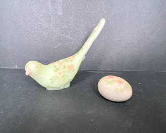 Fenton hand painted vintage satin custard bird 