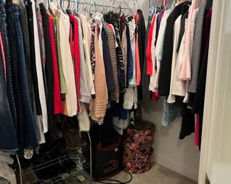 Beautiful clothing s/ m size dresses pants outfits