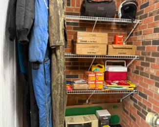Men's Clothing (Size L-XL) with brands such as: Carhartt, Corvette, Wilson's Leather, London Fog, Pronto Uomo, JJ Cochran, Hajo, Mondo, Breidhor, San Marco, Harley Davidson, Members Only, Structure Collection, Walls, LL Bean, Rocky Leather Hides, Benmans, Mirage Classics, Moosecreek, Ride Techs