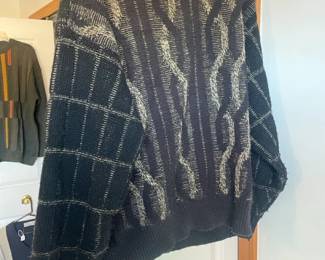 Men's Clothing (Size L-XL) with brands such as: Carhartt, Corvette, Wilson's Leather, London Fog, Pronto Uomo, JJ Cochran, Hajo, Mondo, Breidhor, San Marco, Harley Davidson, Members Only, Structure Collection, Walls, LL Bean, Rocky Leather Hides, Benmans, Mirage Classics, Moosecreek, Ride Techs